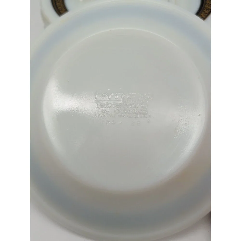 PYREX VTG 704-29 Tableware EBONY FLEUR DE LIS 6